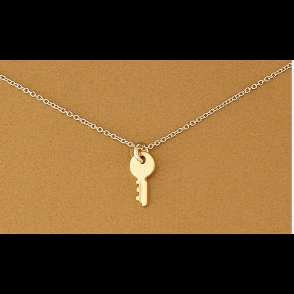 🔑 14k Gold Dipped Confidence is Key Necklace - Picture 3 of 4
